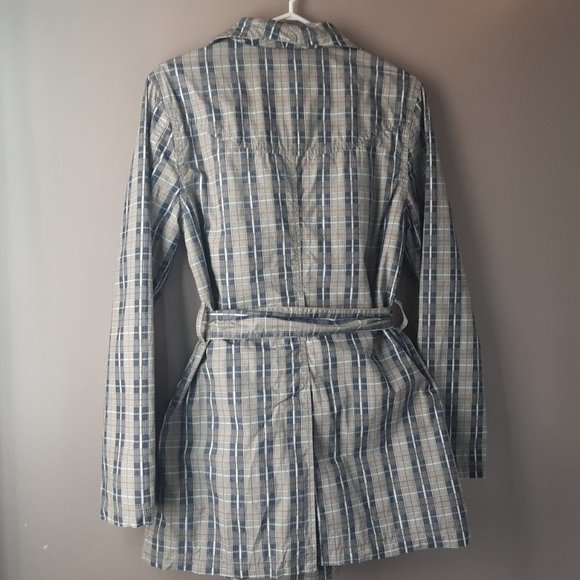 XNTRIK Cotton Short Trench | Taupe & Blue Plaid, L - Picture 7 of 15